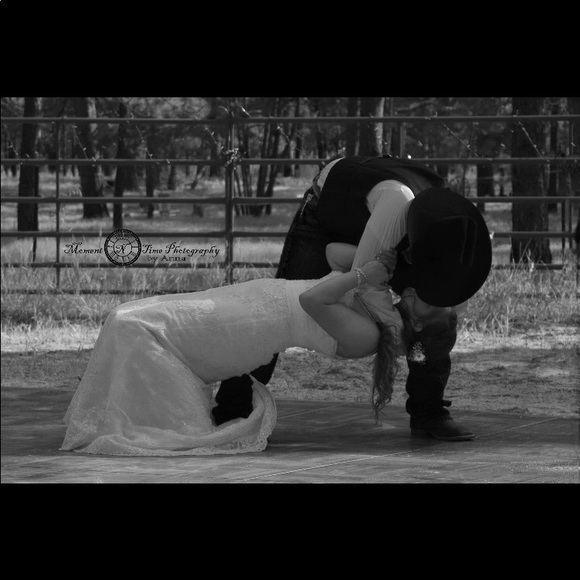 Meet your Posher, Mikaela - Picture 8 of 8